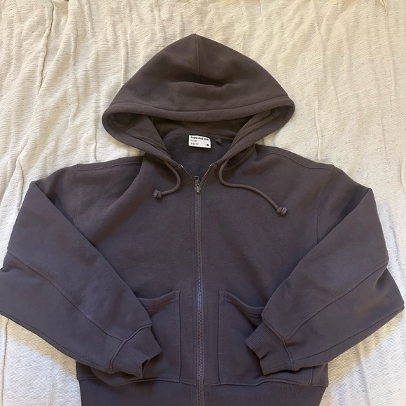 Cropped Frank and Oak Sweater - Picture 2 of 3